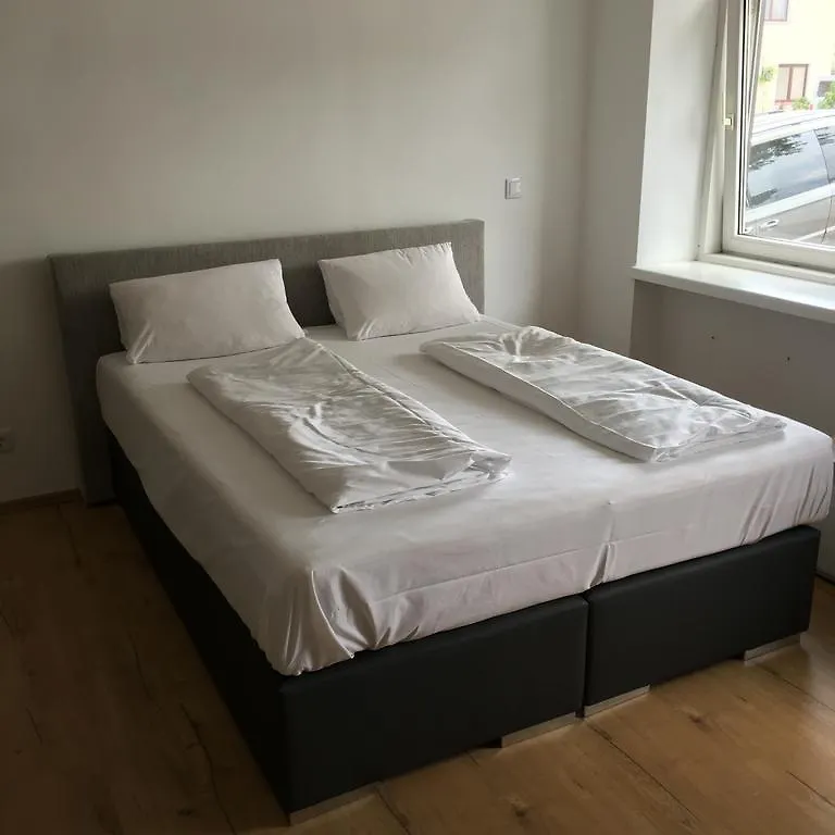 Apartment Schloss Alt Erlaa Vienna 0*,  Austria